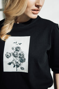 CREWNECK WITH VINTAGE ROSES